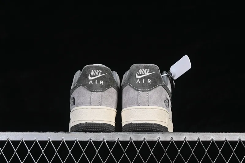 All categories Nk Air Force 1 Air Force series Nk Air Force 1 Low Air Force low-top Nike Air Force 1'07 Low North Face co-branded functional and cool Air Force 1 low-top casual sneakers KL1688-005